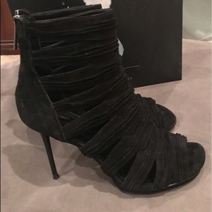 Donald J. Pliner black suede peep toe heals